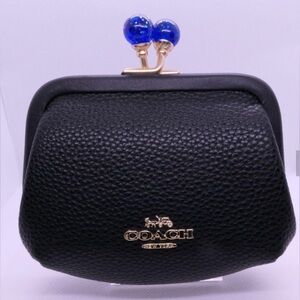 Coach Nora Kisslock NWOT